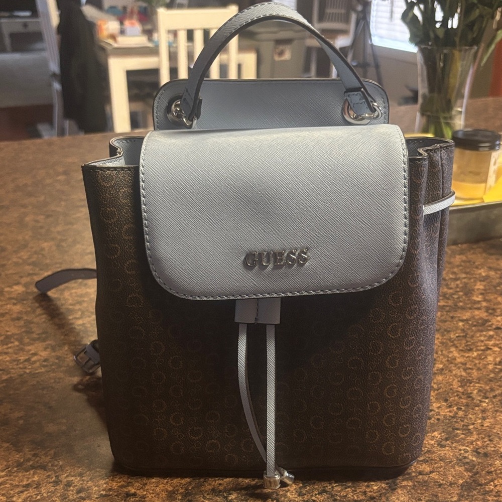 ❤️NWT!!!!Guess Tatiana  Backpack Purse❤️